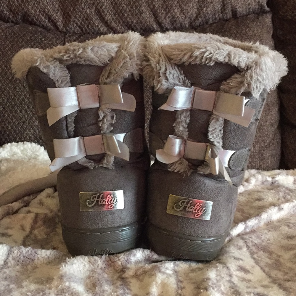 Holly brand fur bow boots US 6 / UK 4 / EU 37 used